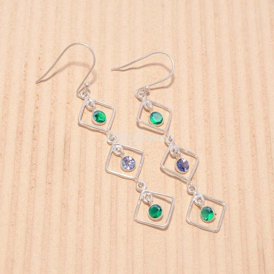 Pendiente de plata de ley 925 con piedras preciosas de corte de diopsido y amatista de cromo para mujer Foto 4 de 4