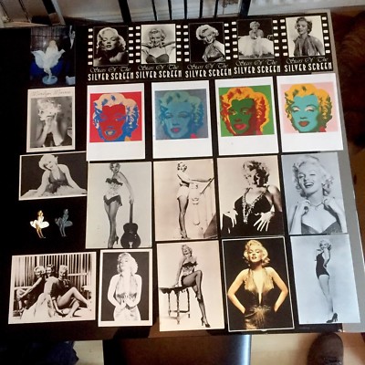 Marilyn Monroe 11 Postkarten 9 Karten 1 Foto 2 Abzeichen Sammlung Hollywood Filmstar
