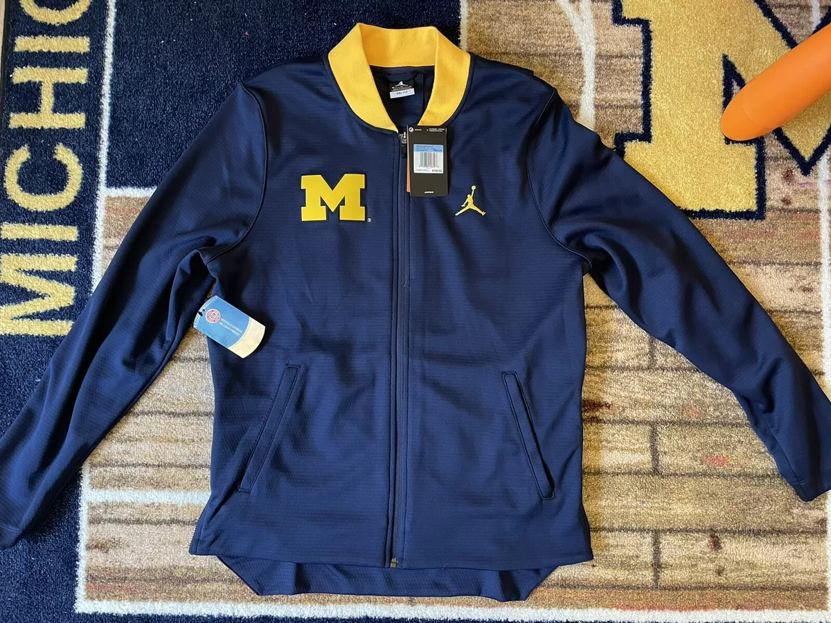 Jordan basketball deals jacket