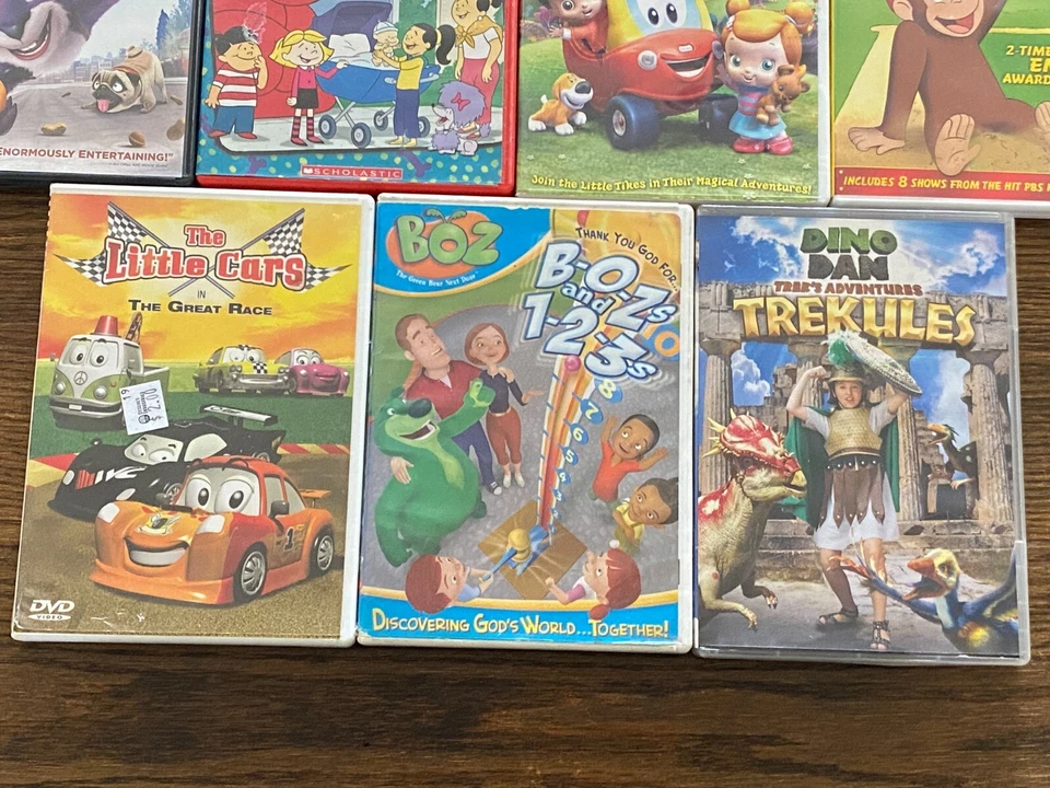 Lot Of 11 Kids DVDs - The Secret of Nimh, Curious George, Stuart Little,Clifford Foto 4 de 4