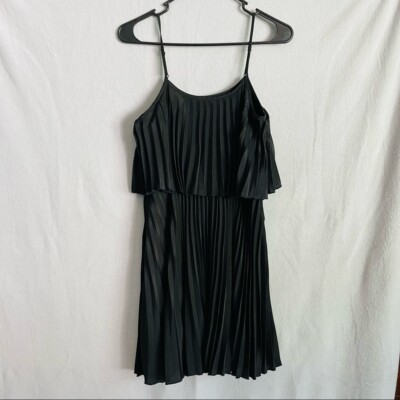 strapless open back dress Black Pleated Swing Dress