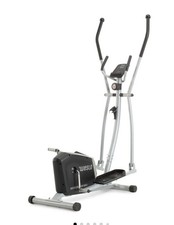 Weslo Momentum G 4.1 Rear-Drive Elliptical wi...