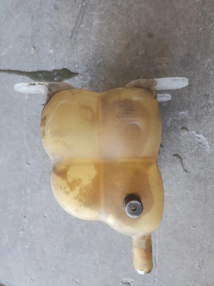 2002 - 2005 年福特探险家水星山地冷却器储水瓶 — 第 4/4 张图片