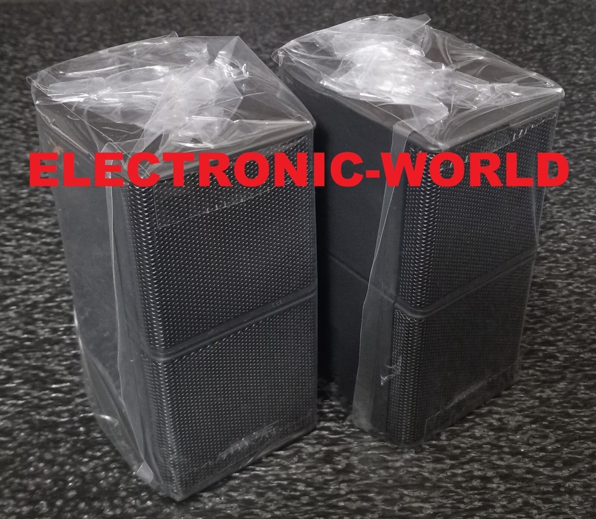 MINT Pair of BOSE Jewel Double Cube Speakers & Wall Mounts
