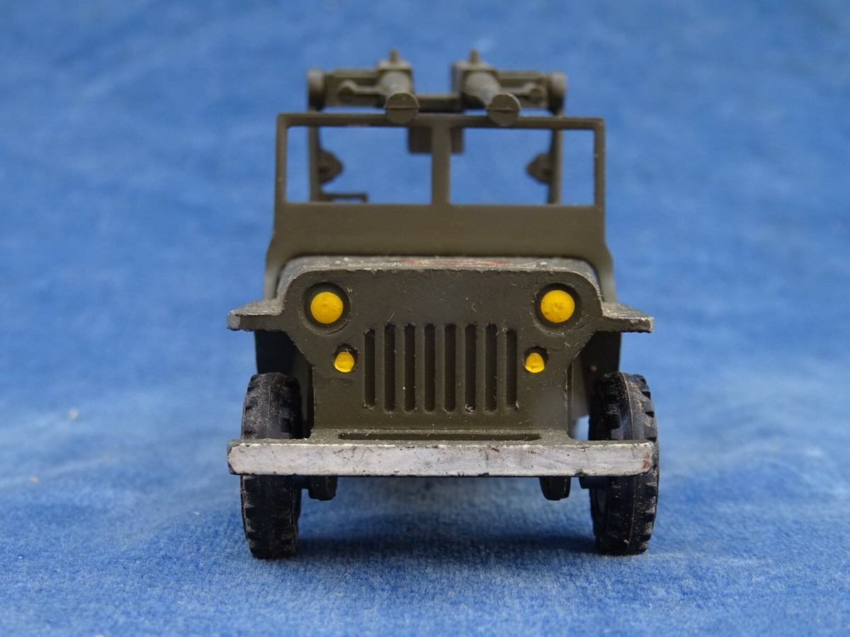 Welly 1:18 - Voiture miniature - Jeep Willys MB - Capote US Army Année