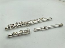 Real Pictures Pea rl 525 Flute C Tune 16 Keys Closed Nickel Plated Professional