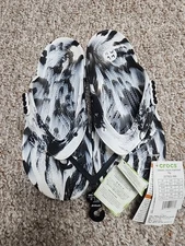 NWT Crocs Classic Marbled Clogs Womens 11 / Mens 9 Marble Black Slip On Sandals 