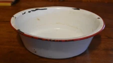 Vintage Farmhouse 10.5" White w/ Red Trim Enamelware Round Pan Wash Bowl Basin