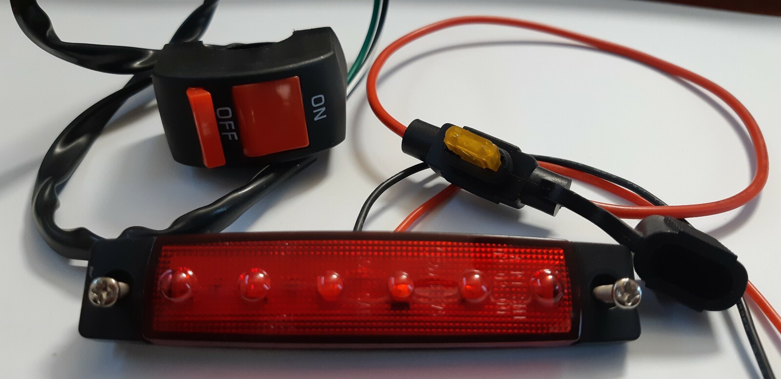 ACU Race & Track Day 12v Rain Light Kit.