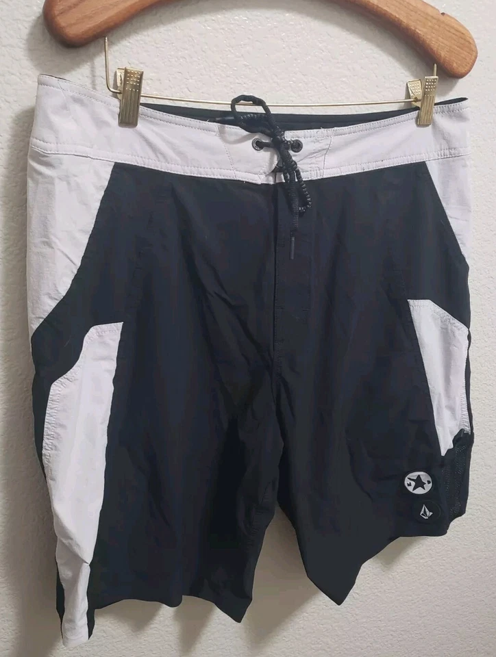 Volcom Surf Vitals Noa Deane Swim Trunk Men's Size 36 - Image 2 of 4