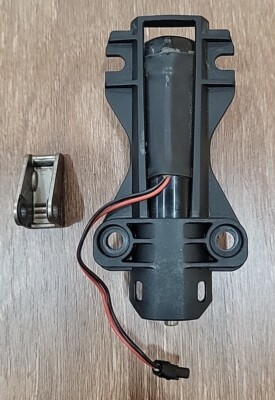 2012-2016 Tesla Model S Front Left Door Handle Motor And Gears