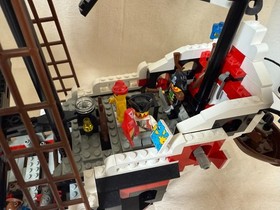 Lego 6286 Skull's Eye Schooner 100% Complete