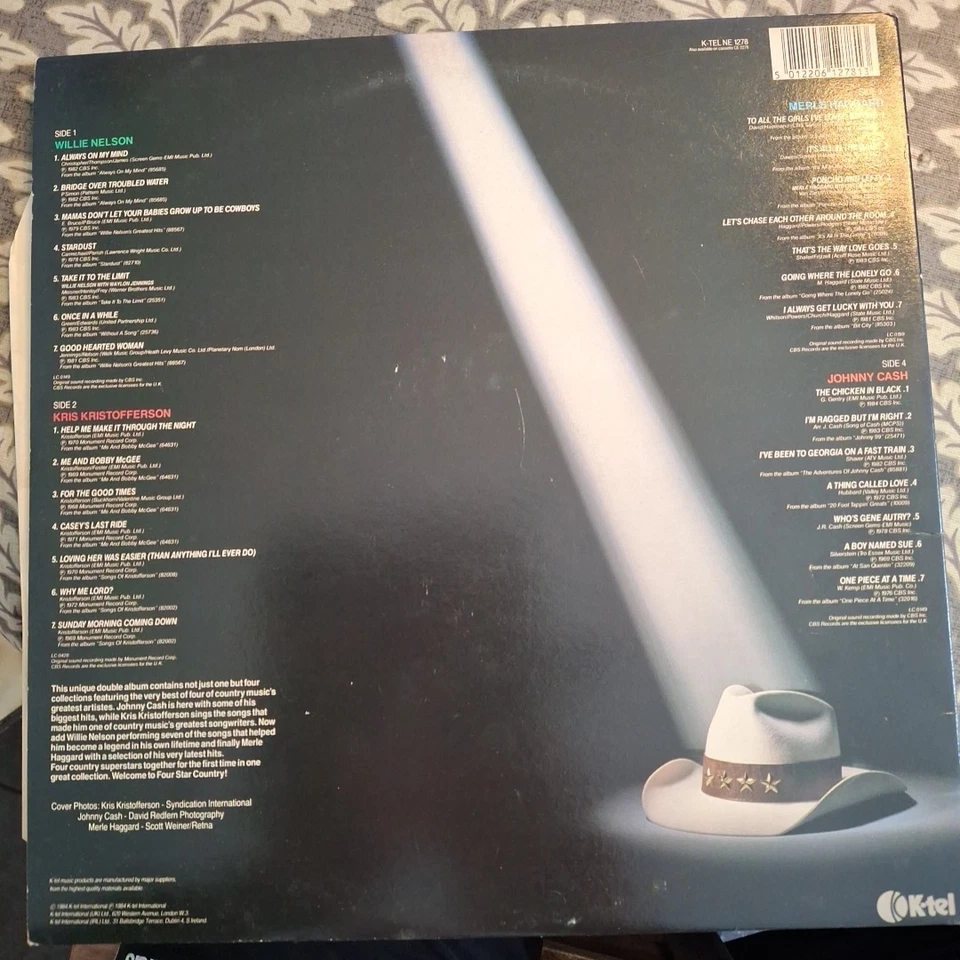 JOHNNY CASH/WILLIE NELSON/MERLE HAGGARD/KRIS KRISTOFFERSON 4-STAR COUNTRY DBL LP - Image 2 of 4