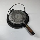 Antique Wagner 1910 Aluminum Waffle Maker w/ Low Base Wood Handles Major Patina