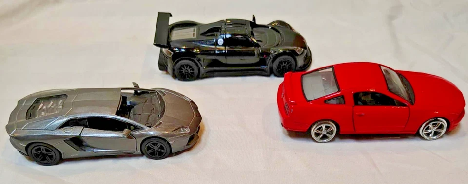 Kinsmart Gumpert Apollo、兰博基尼 Aventador、野马 批量 3 辆压铸汽车 — 第 3/4 张图片