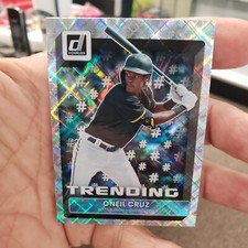 2022 Panini Donruss Trending Silver Foil Oneil Cruz # 8