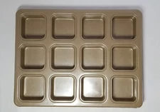 Williams Sonoma Goldtouch Square Brownie Muffin Pan