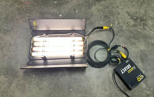 (2x) Kino Flo 2ft x 4 Bank Kit W/ Eggcrate, Ballast, And Connection Cord! - Picture 3 of 3