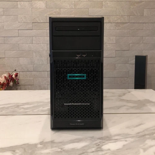 HPE ProLiant ML30 Gen10 Xeon E-2124 CPU 3.30GHz 16GB (UDIMM 2666MHz 8GB x 2)