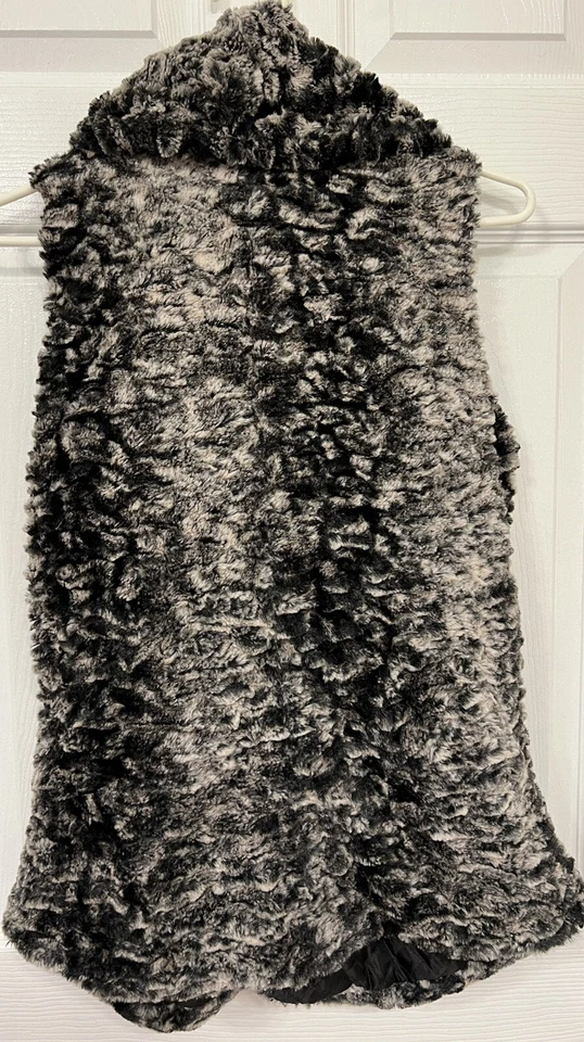 Chaleco de piel sintética negro Jolt para mujer M gris blanco y negro Foto 4 de 4