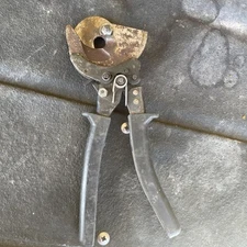 HASTINGS 11-014 Manual Hand Held RATCHET CUTTER ACSR Pre Owned