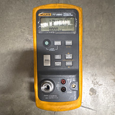 Fluke 717 3000G Pressure Calibrator, 0 to 3000 psi Pressure Range