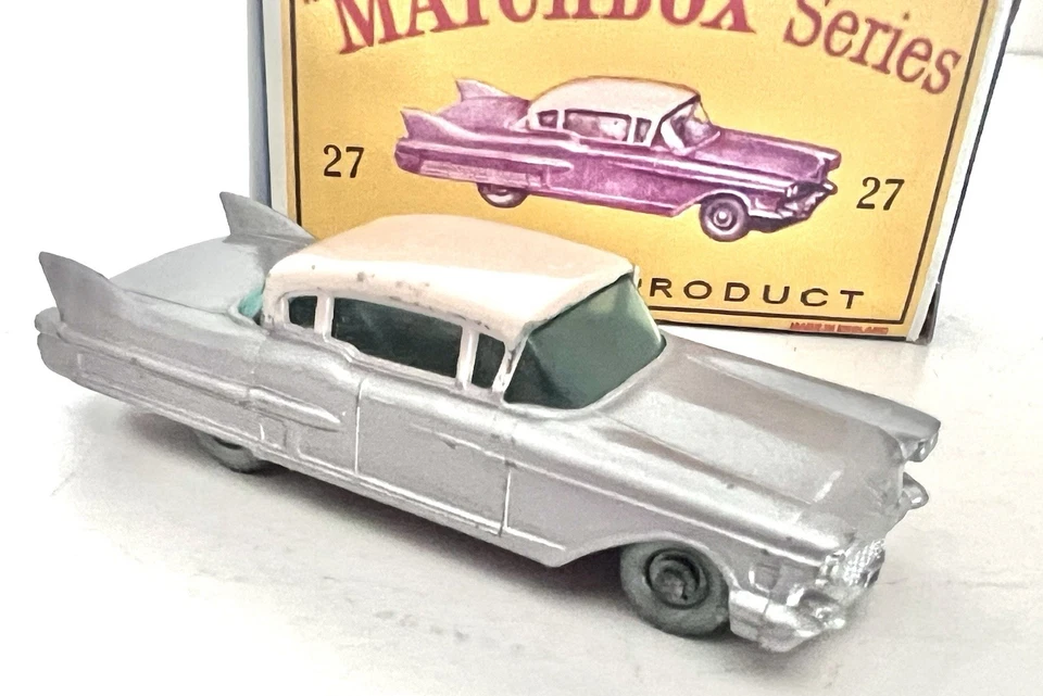 MATCHBOX LESNEY CADILLAC SIXTY SEDAN - No. 27 C - GOOD CAR W/BOX- MUST SEE MODEL - Image 3 of 4