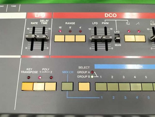 Roland JUNO-106 6 Voice Polyphonic Synthesizer From Japan - Picture 13 of 19