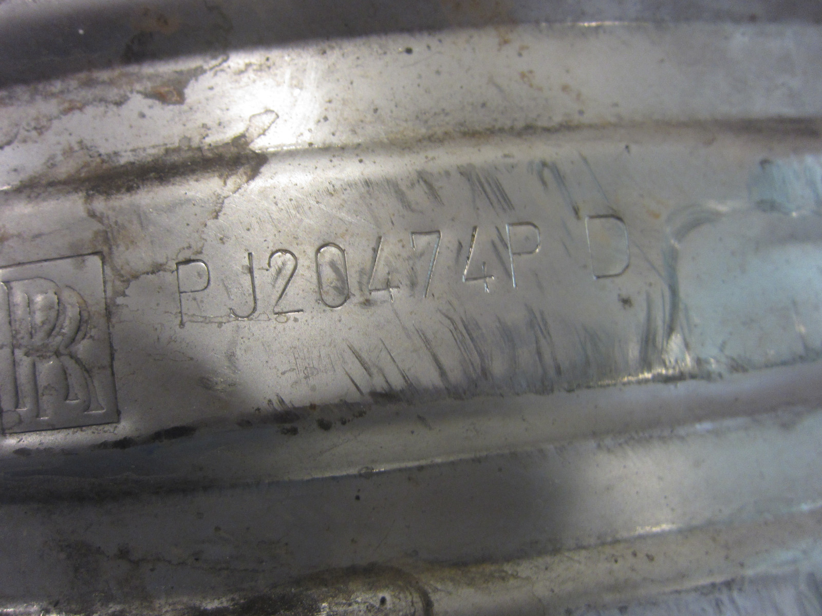 Bentley Arnage 1999 -  RH Exhaust Muffler - P/N PJ20474PD