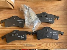 Jeep Grand Cherokee WG/WJ 99-04 NEU Original Bremsbeläge hinten 05011970AC C2