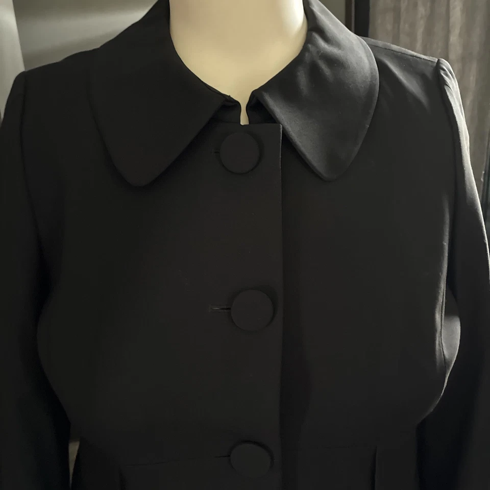$745.00 Stunning Ellen Tracy Women Skirt Suit-Black, Size 16 WORN ONCE! - Image 2 of 4
