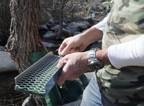 Portable aluminum gold sluice box prospecting tool