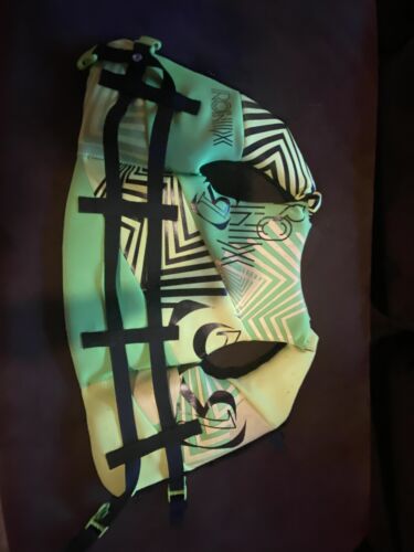 Ronix Junior Wakeboard Binding And Youth Vest Bundle - Picture 8 of 10