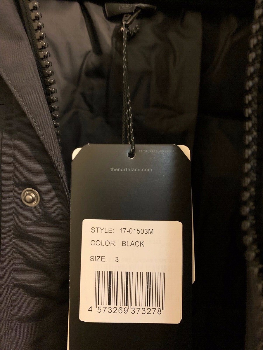 RARE Sacai x The North Face Bomber Parka Brand New DSM RARE Sacai x The North Face Bomber Parka Brand New DSM