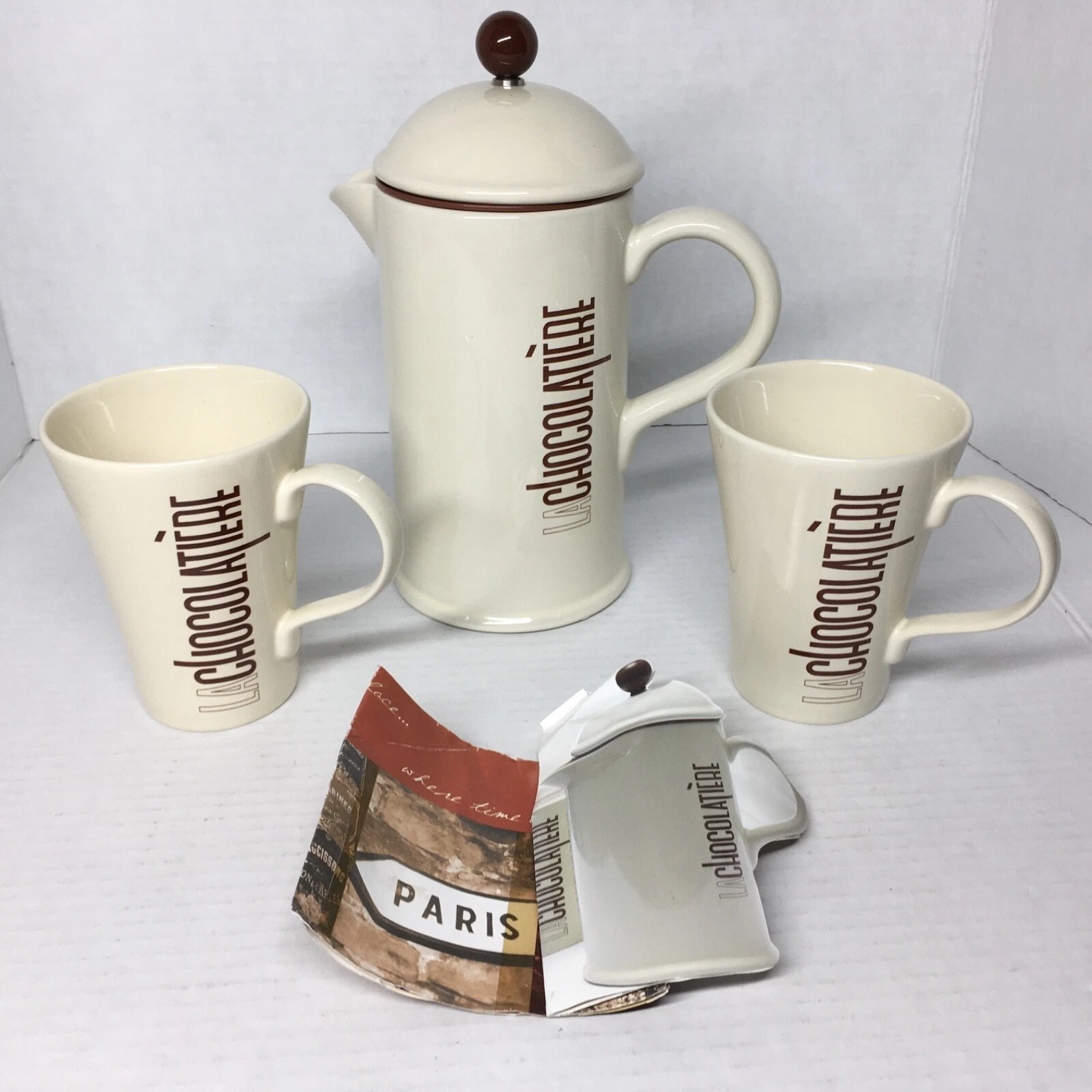 Stoneware "La Chocolatiere" Hot Chocolate Frother Pot with 2 Mugs