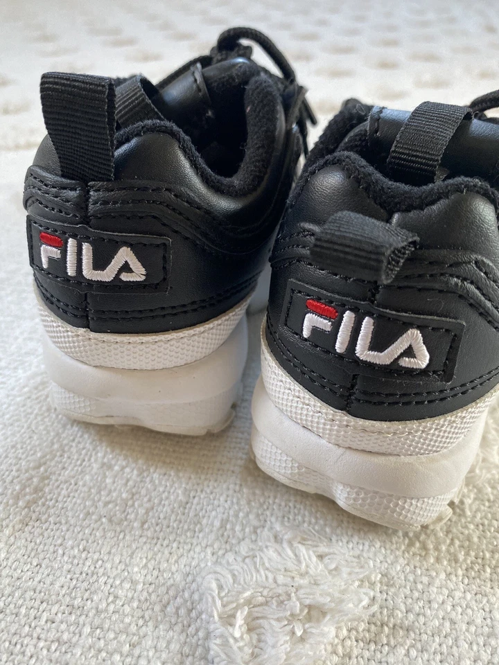 Fila Little Kids Disruptor 2 3D Embroider Black White Sneakers Size 6 - Image 2 of 4