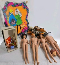 Vintage 60s Barbie Lot inc Bubble Cut Barbie, Midge, Ken, 1968 Case Accessories
