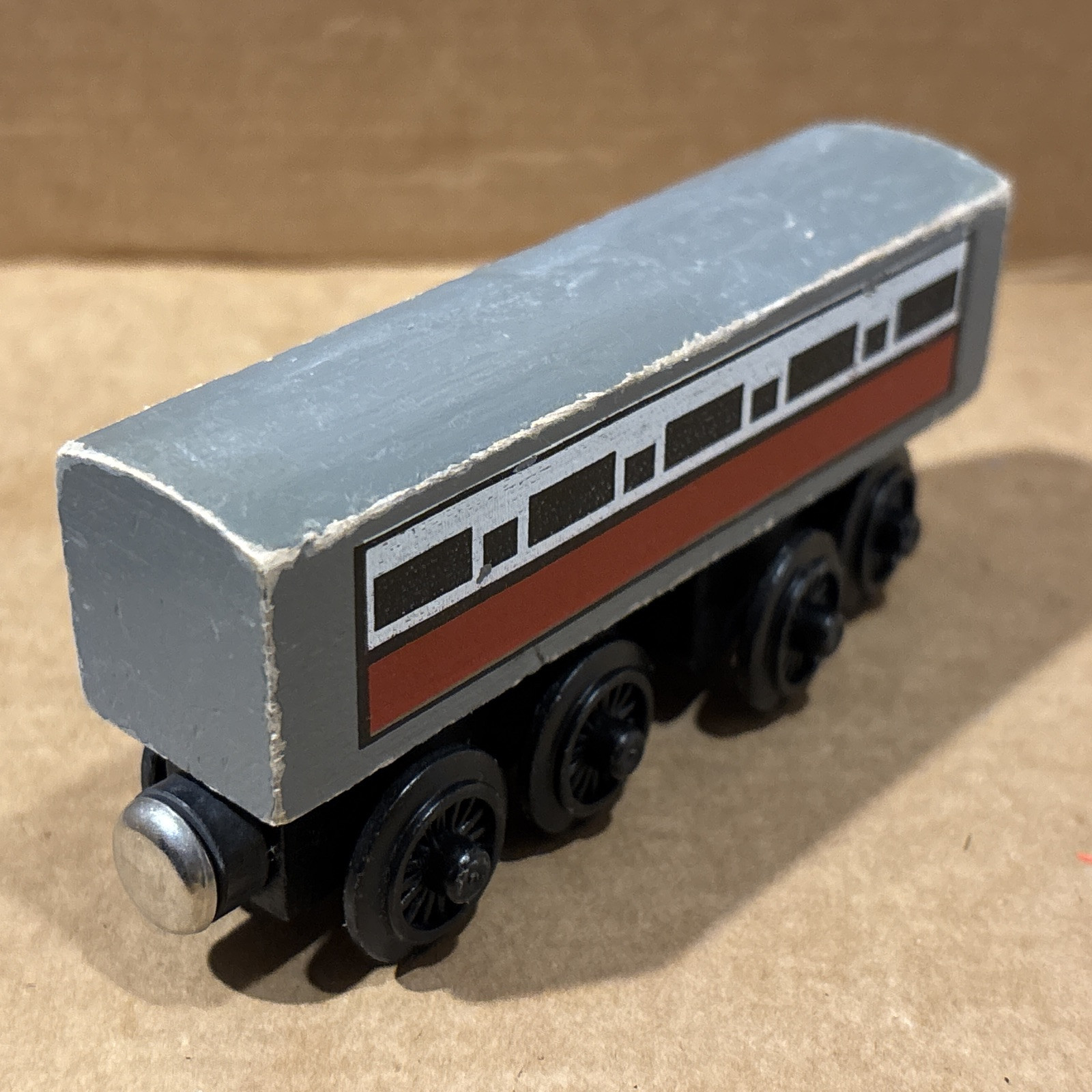 RARE 1992 KNAPFORD EXPRESS COACH 1ST Edition Thomas & Friends Wooden Railway VTG