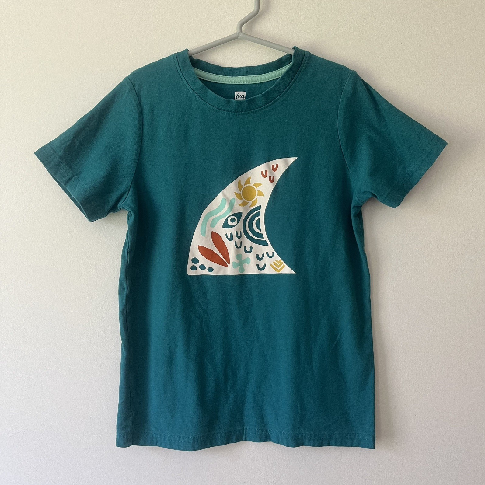 Boys Tea Collection Graphic T-Shirt 10 Teal Blue Ocean Shark Wave Nordstrom