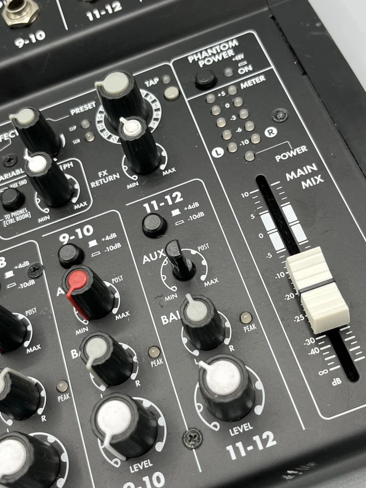 Harbinger L1202FX 12-Channel Mixer with Effects. - Image 3 of 4