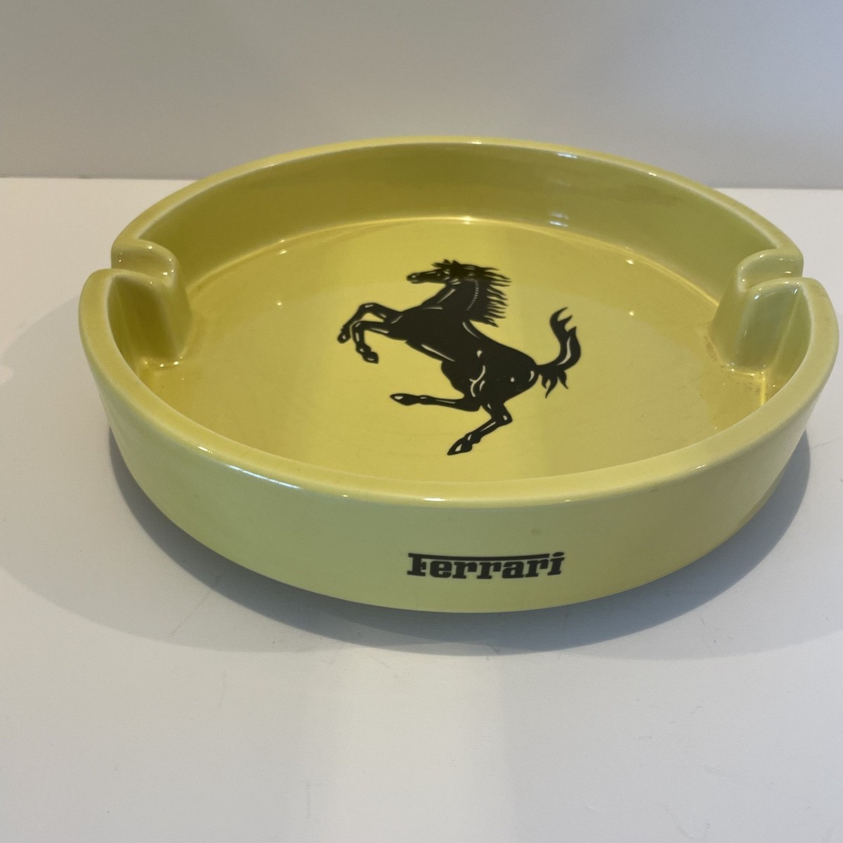 Ferrari Big Ashtray 9.4