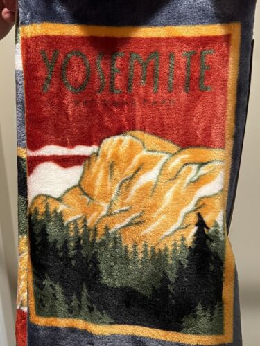 National Parks Plush Throw Blanket 50"x70" NWTs Glacier Yellowstone Yosemite + - Picture 5 of 7