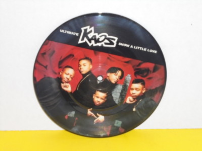 SINGLE 7'' - ULTIMATE KAOS - SHOW A LITTLE LOVE ( PICTURE )