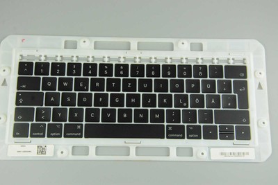 Apple keyboard keys wrong Apple keyboard keys wrong