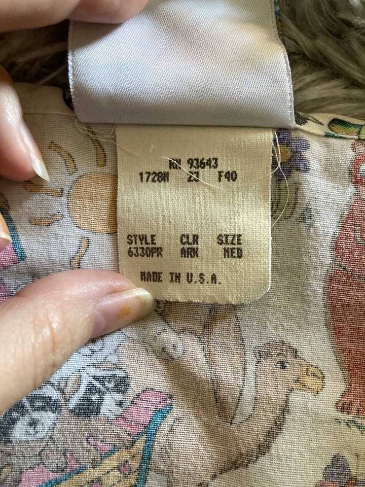 Women’s Longsleeve Scrub Button Up Jacket Noah’s Ark Animals Scrubstar Size M - Image 4 of 4