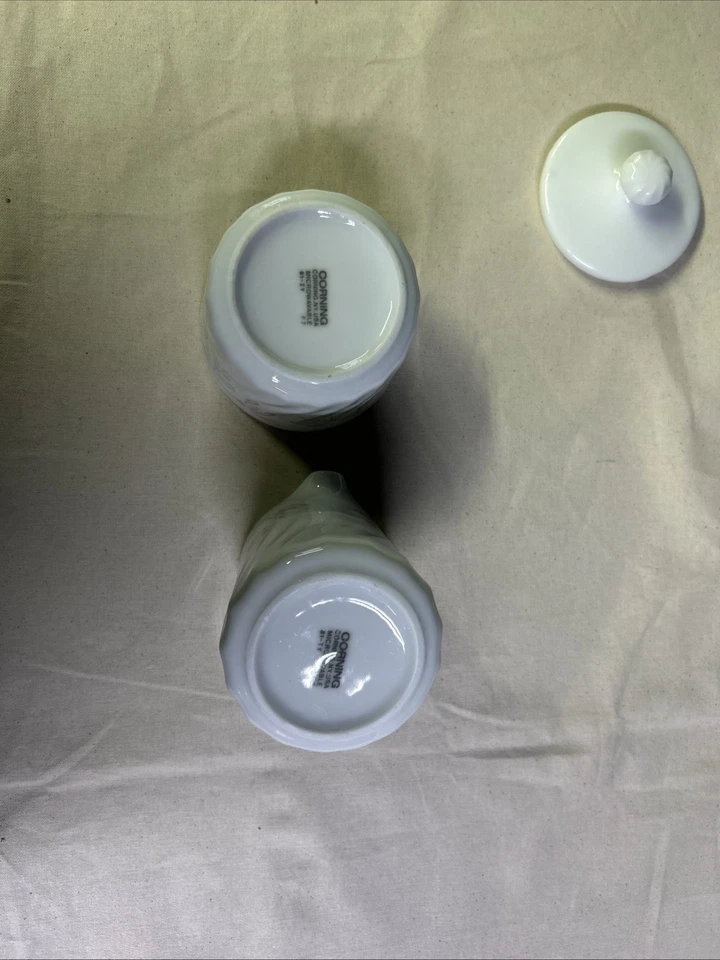 Cuenco de crema y azúcar Corning Pink Trio con tapa remolino acanalado blanco repuesto Foto 4 de 4