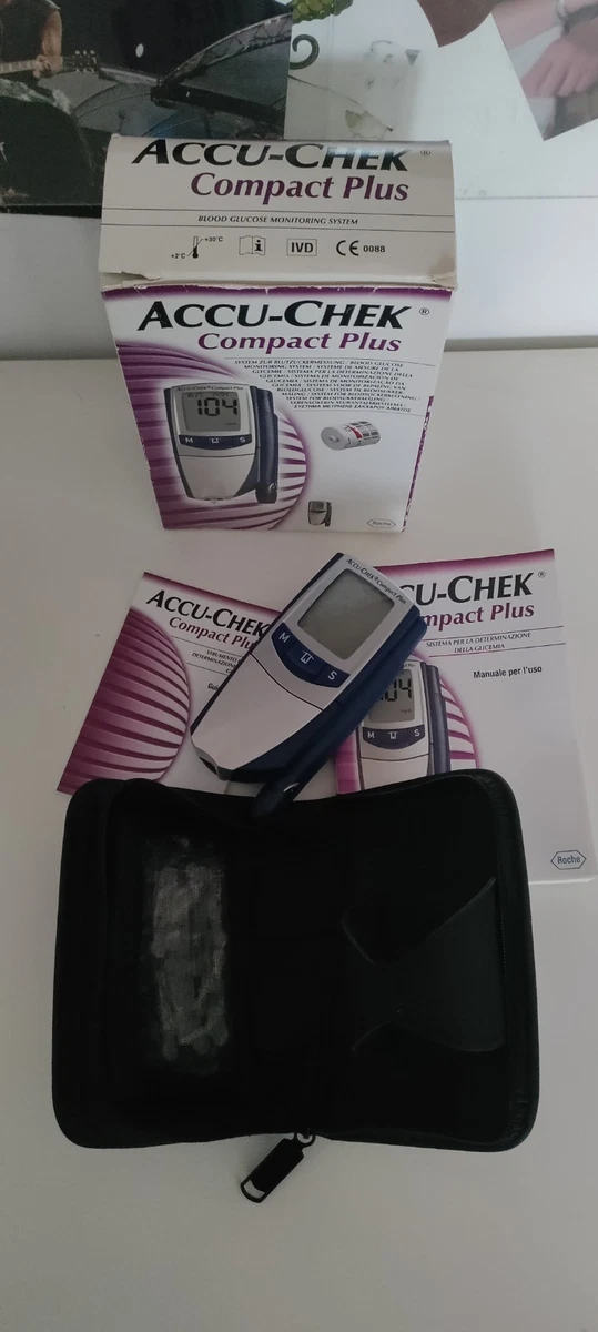 Accu-Chek Compact Plus Roche - Kit medidor de azúcar en la sangre con estuche y caja