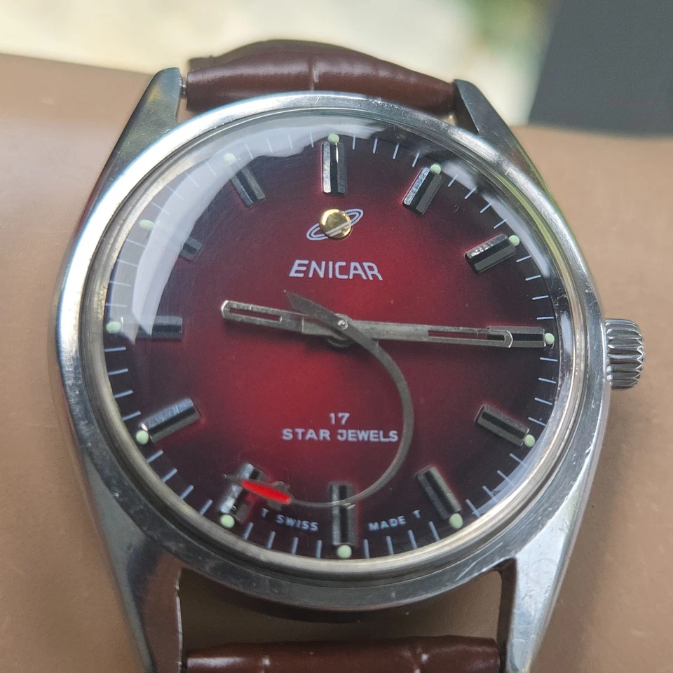 Reloj de cuerda manual vintage ENICAR para hombre Rocket segunda mano suizo años 70 Foto 4 de 4
