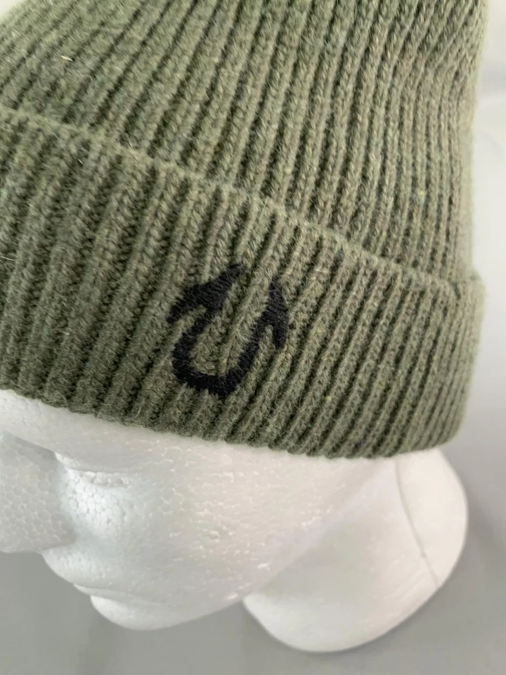 Gorro True Religion ajustado para hombre talla única verde tejido logotipo mezcla de lana acanalado Foto 2 de 4