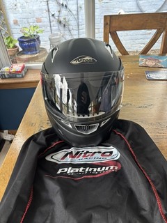 Nitro F347 VN Motorcycle Helmet Size Large (59 60cm) UNWORN / MINT